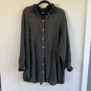 Making It Big Stripe Button Down Shirt Women’s 2x Black Beige Long Sleeve Casual